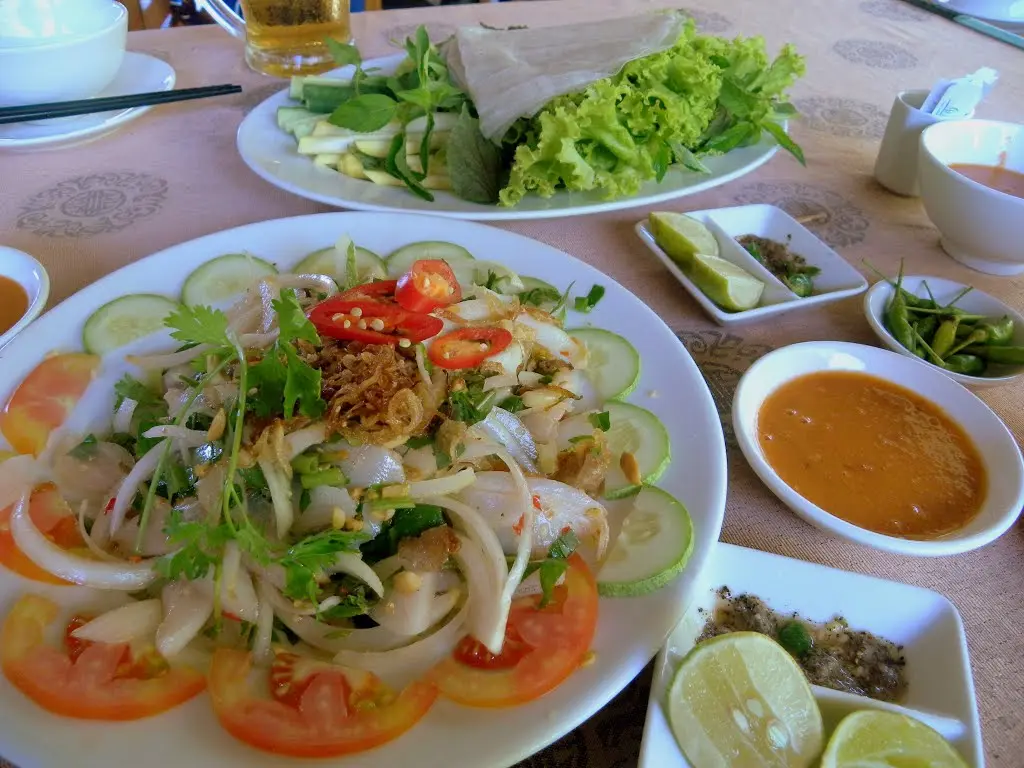 Gỏi cá mai - Món ăn gây thương nhớ bởi hương vị cực kỳ thơm ngon