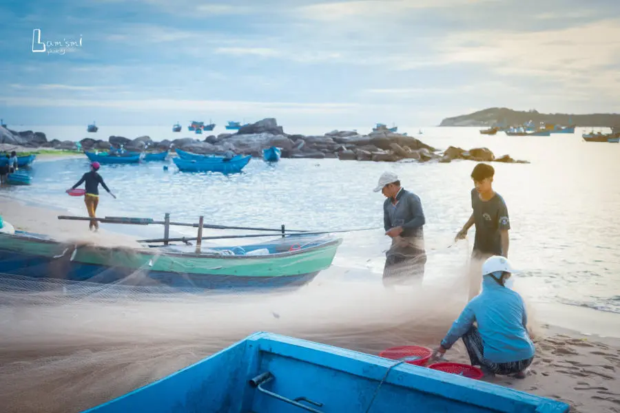 B&igrave;nh minh tr&ecirc;n L&agrave;ng ch&agrave;i An Hải một ng&agrave;y đầu thu 7