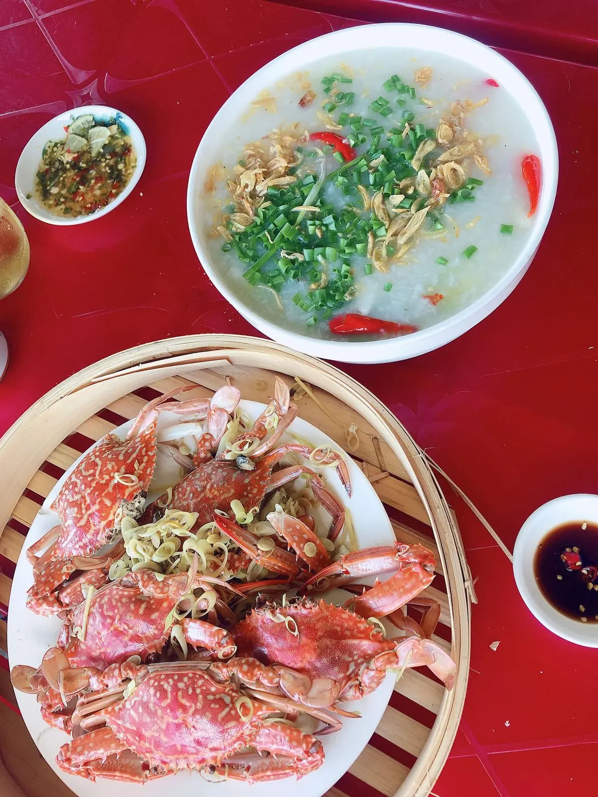 &ldquo;Chiếc gương biển cả&rdquo; - Điểm check-in si&ecirc;u hot tại Ph&uacute; Y&ecirc;n 9