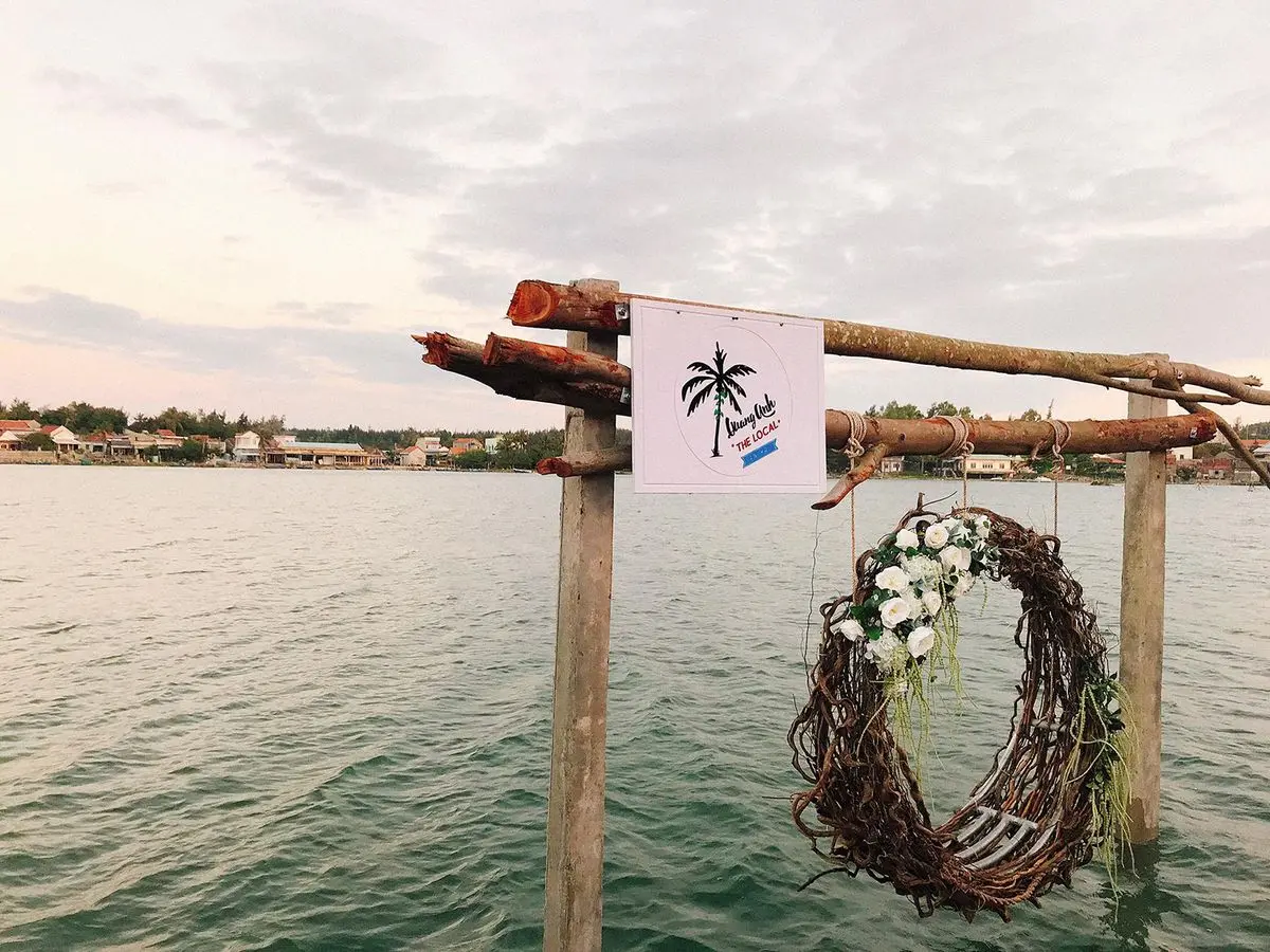 &ldquo;Chiếc gương biển cả&rdquo; - Điểm check-in si&ecirc;u hot tại Ph&uacute; Y&ecirc;n 10