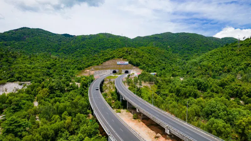 Chinh phục đ&egrave;o Cả Ph&uacute; Y&ecirc;n đẹp m&ecirc; mẩn v&agrave; đầy th&aacute;ch thức 9