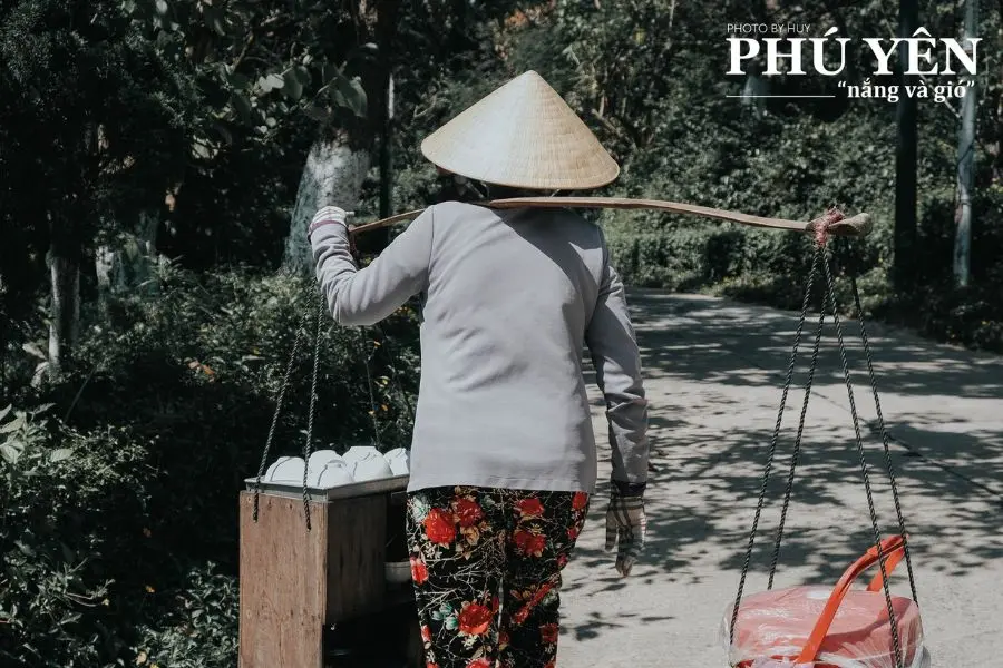 Kh&aacute;m ph&aacute; Ph&uacute; Y&ecirc;n đầy nắng v&agrave; gi&oacute; qua những thước ảnh b&igrave;nh y&ecirc;n 15