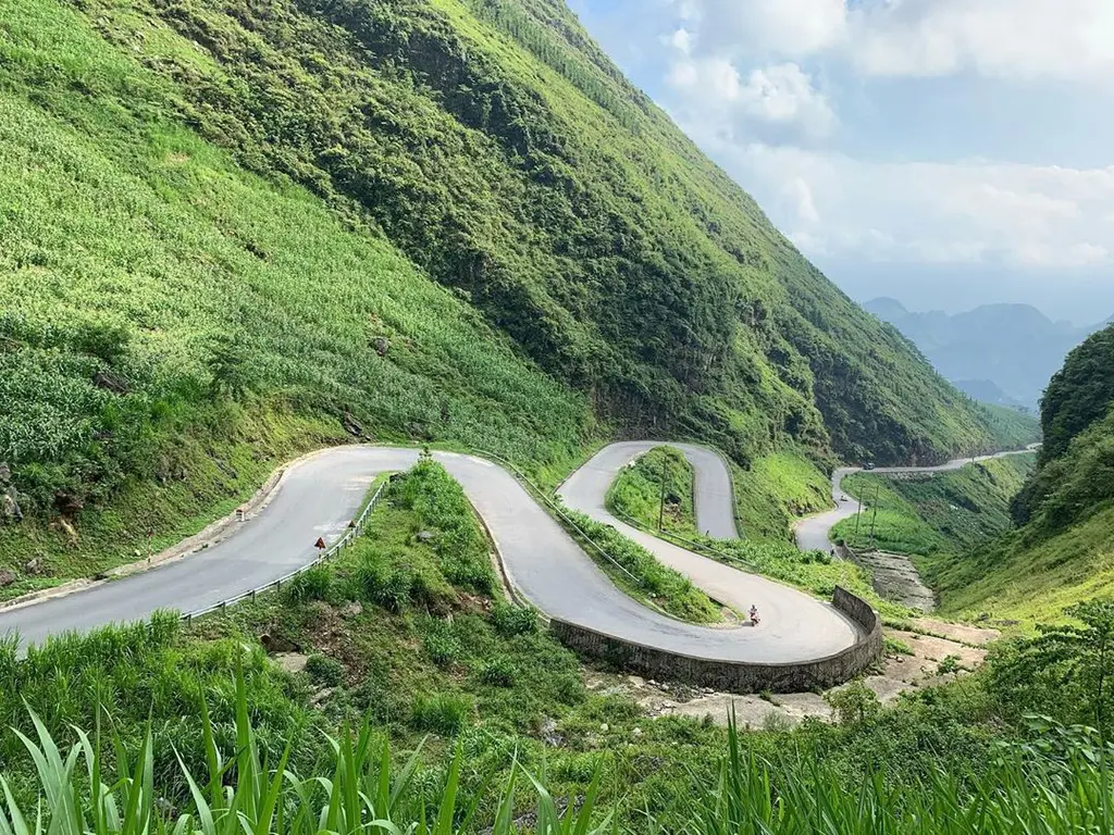 Những cung đường đẹp nhất Ph&uacute; Y&ecirc;n phải đi qua một lần trong đời 2