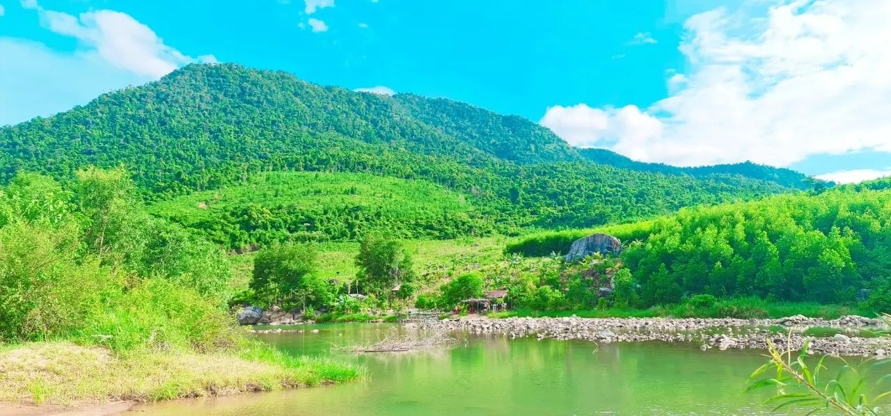 Review cảnh đẹp trên đường đến hồ thuỷ điện Đá Đen Phú Yên 5