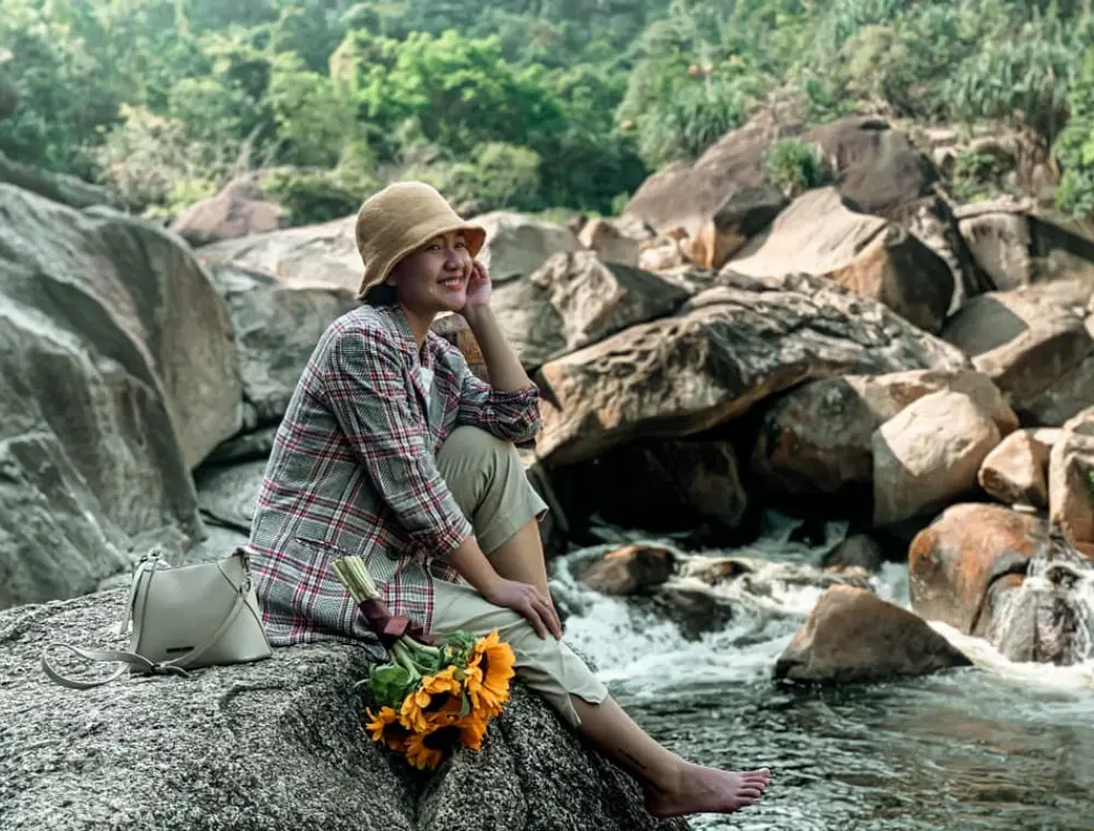 Săn l&ugrave;ng khu du lịch Đập H&agrave;n dần đi v&agrave;o qu&ecirc;n l&atilde;ng 2