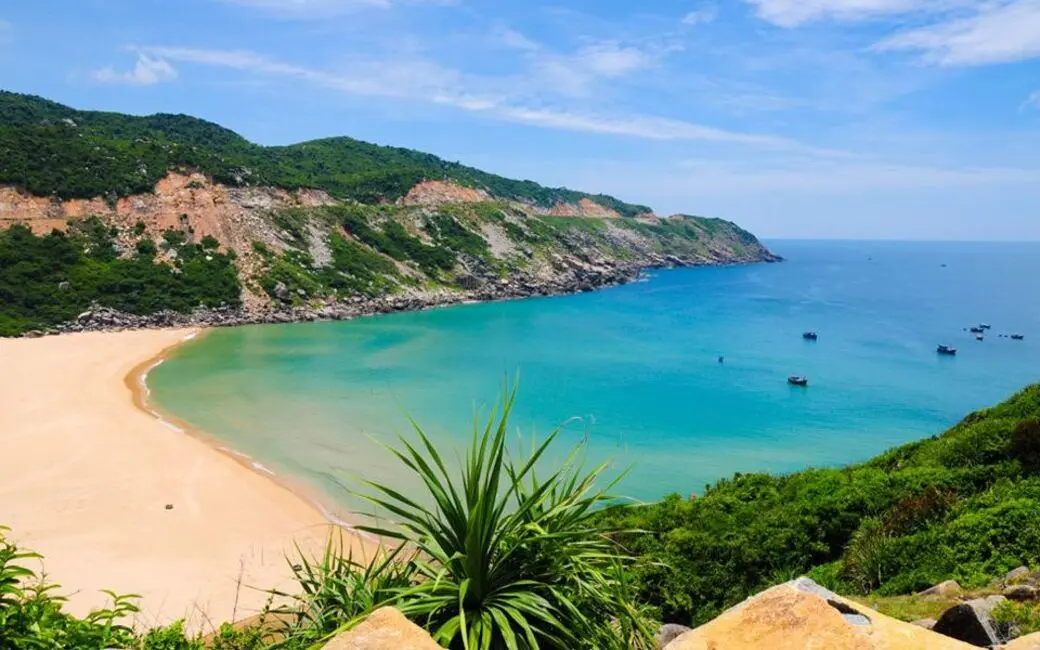 Review lịch trình khám phá Quy Nhơn - Phú Yên 5N4Đ tự túc