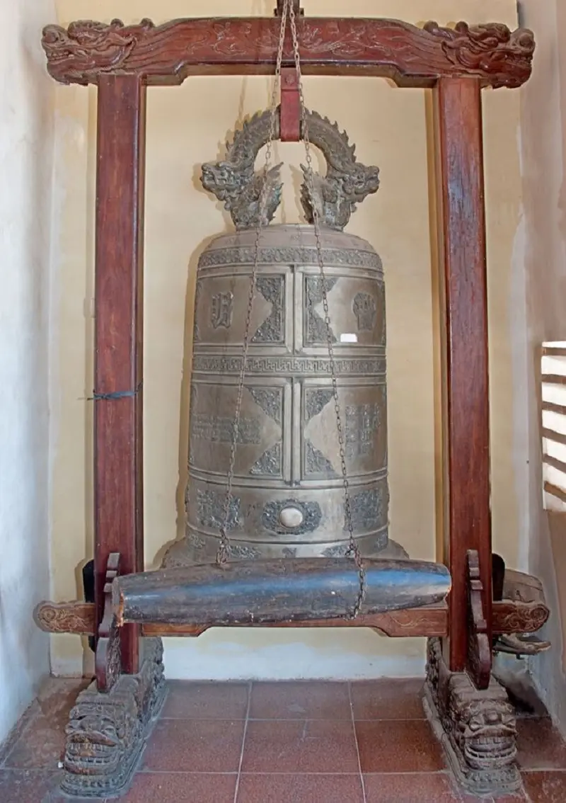 Ch&ugrave;a Phổ Minh Quảng B&igrave;nh trung t&acirc;m Phật học một thời vang b&oacute;ng 5