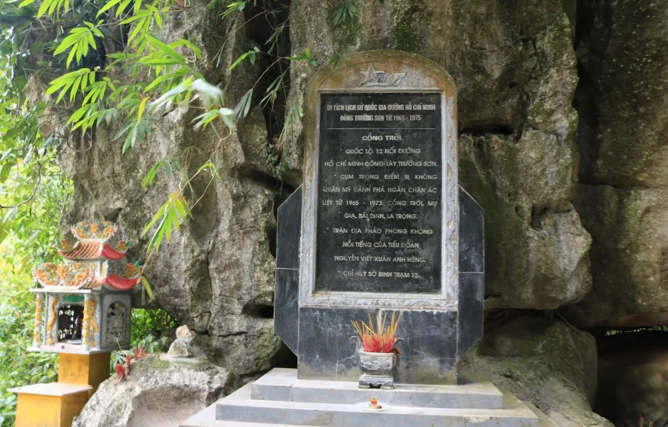 Cổng Trời Cha Lo Quảng B&igrave;nh ranh giới tự nhi&ecirc;n giữa trời đất 5