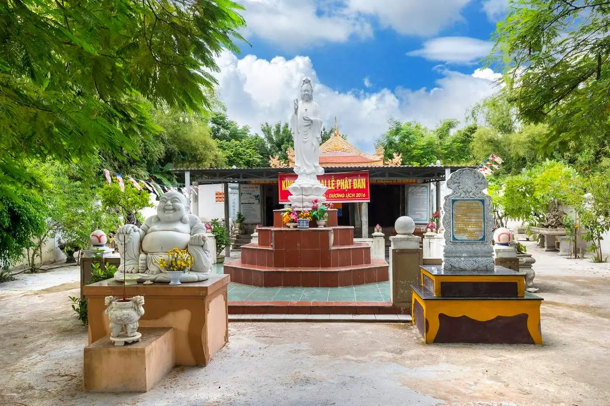 Đến Ch&ugrave;a Quan &Acirc;m Tự Quảng B&igrave;nh nghe kể truyền thuyết linh thi&ecirc;ng 5