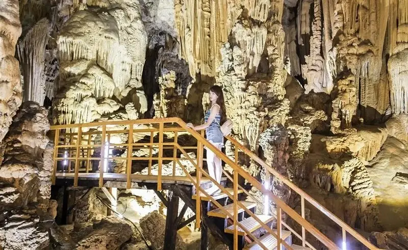 Động Ti&ecirc;n Sơn Quảng B&igrave;nh: Tuyệt t&aacute;c cho người m&ecirc; thi&ecirc;n nhi&ecirc;n 2