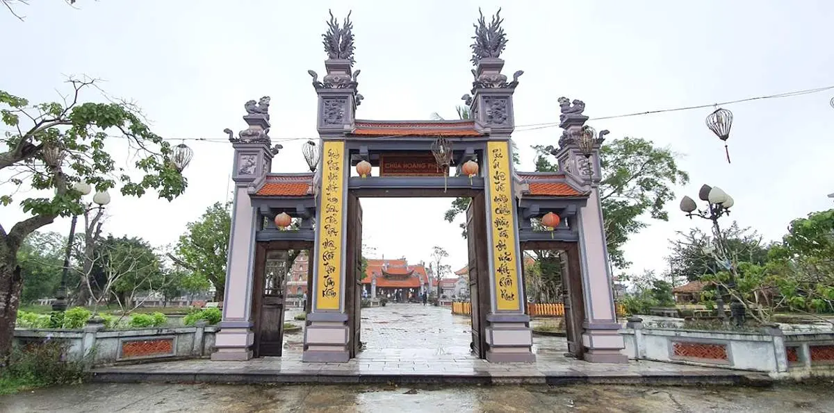 Gh&eacute; Ch&ugrave;a Hoằng Ph&uacute;c, đệ nhất cổ tự hơn 700 tuổi ở Quảng B&igrave;nh 10