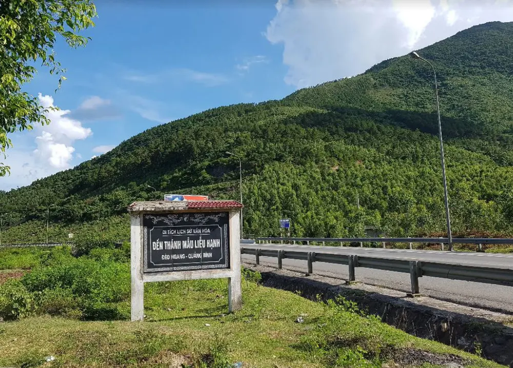 Gh&eacute; thăm Đền thờ Th&aacute;nh Mẫu Liễu Hạnh Quảng B&igrave;nh linh thi&ecirc;ng 3