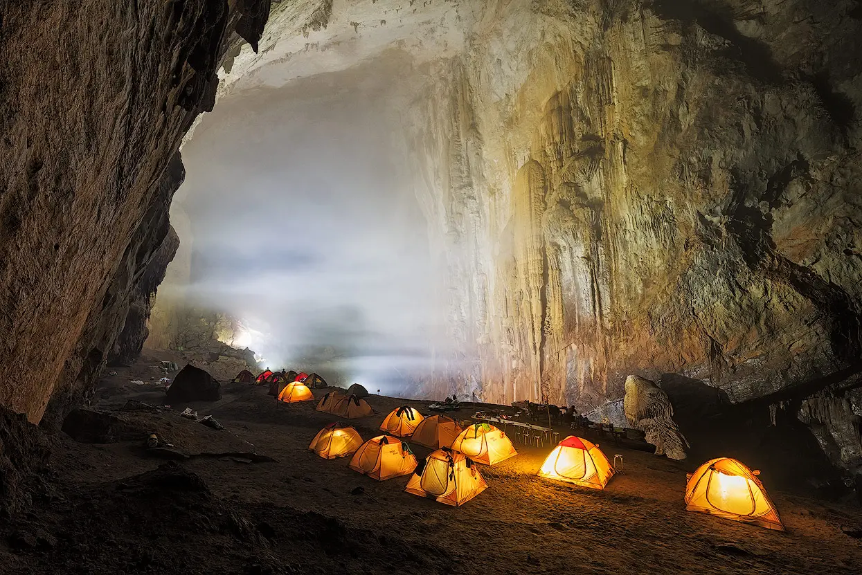 Hang Sơn Đo&ograve;ng Quảng B&igrave;nh, kh&aacute;m ph&aacute; hang động lớn nhất thế giới 18