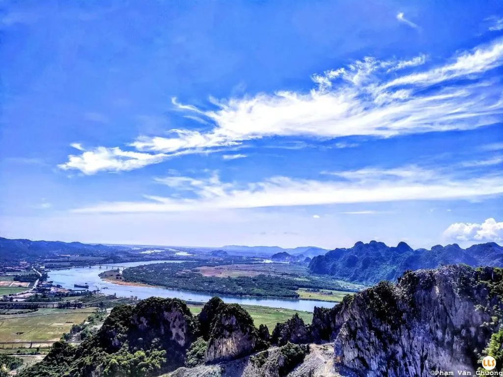 L&agrave;ng Lệ Sơn Quảng B&igrave;nh v&agrave; vẻ đẹp thi&ecirc;n nhi&ecirc;n h&ugrave;ng vĩ 2
