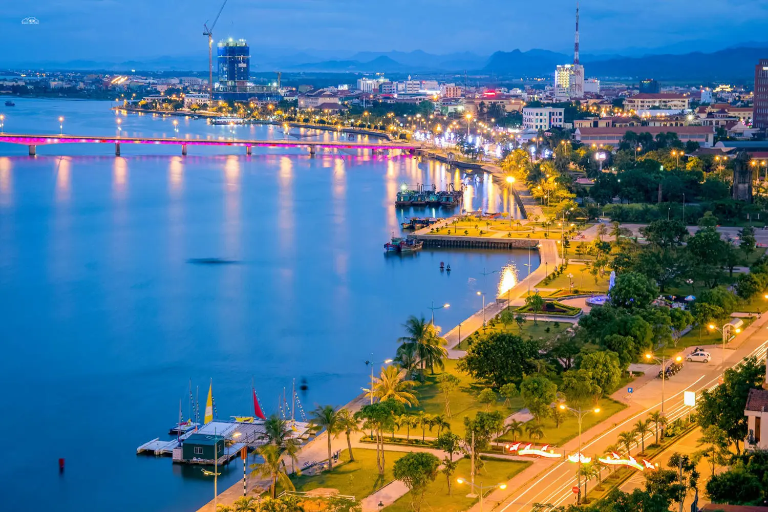 S&ocirc;ng Nhật Lệ v&agrave; n&eacute;t đẹp tựa như suối t&oacute;c của người thiếu nữ 4