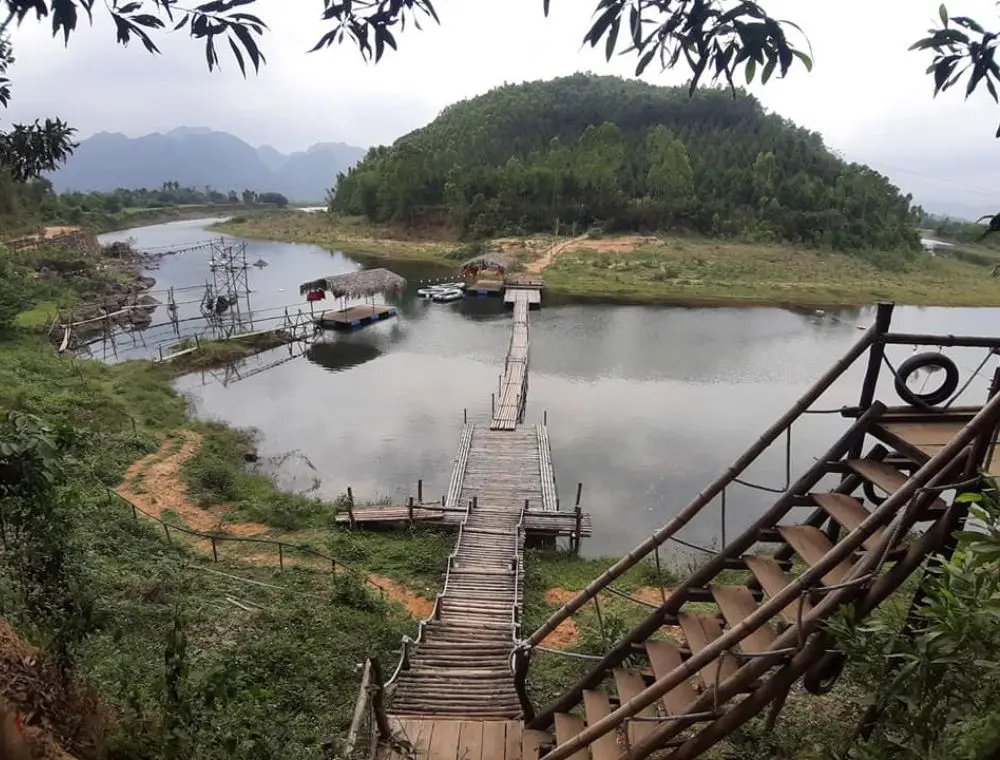 Suối Vực Ch&egrave;o Quảng B&igrave;nh, điểm đến mới toanh thu h&uacute;t hội đam m&ecirc; kh&aacute;m ph&aacute; 3