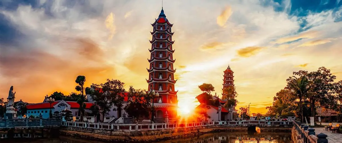 Ghé Chùa Hoằng Phúc, đệ nhất cổ tự hơn 700 tuổi ở Quảng Bình