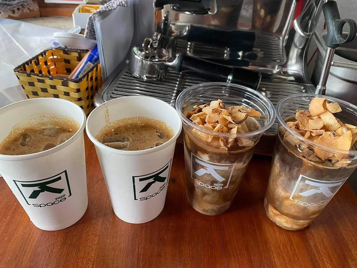 Aspace Caf&eacute; Quảng B&igrave;nh v&agrave; kh&ocirc;ng gian retro đầy ấn tượng 5