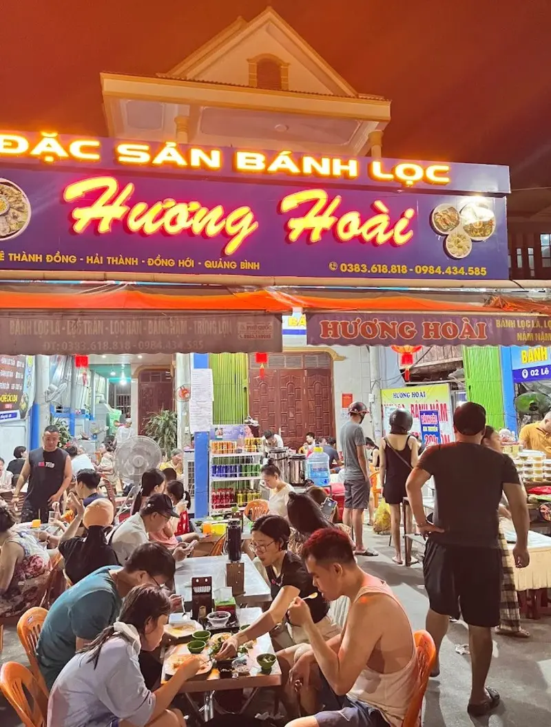 B&aacute;nh lọc Hương Ho&agrave;i với hương vị kh&oacute; qu&ecirc;n giữa l&ograve;ng Đồng Hới 5