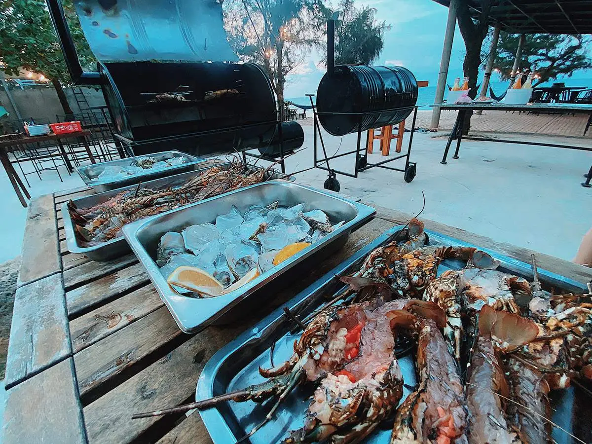 Buffalo Beach Bar Quảng Bình với không gian cực chill trên bãi biển Nhật Lệ 8