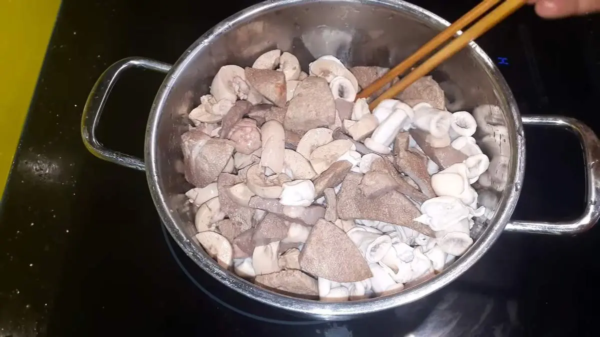 Độc đ&aacute;o m&oacute;n L&ograve;ng thả Quảng B&igrave;nh cho những ng&agrave;y lạnh 6