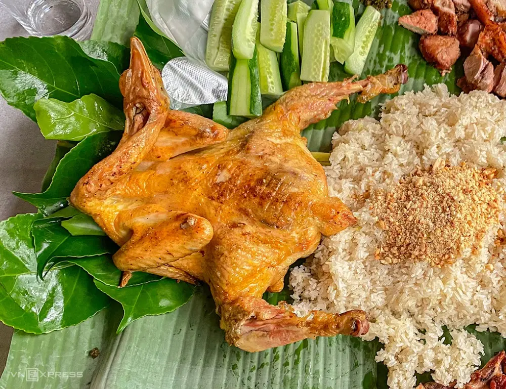 G&agrave; nướng chấm muối cheo Quảng B&igrave;nh đặc sản Phong Nha 5