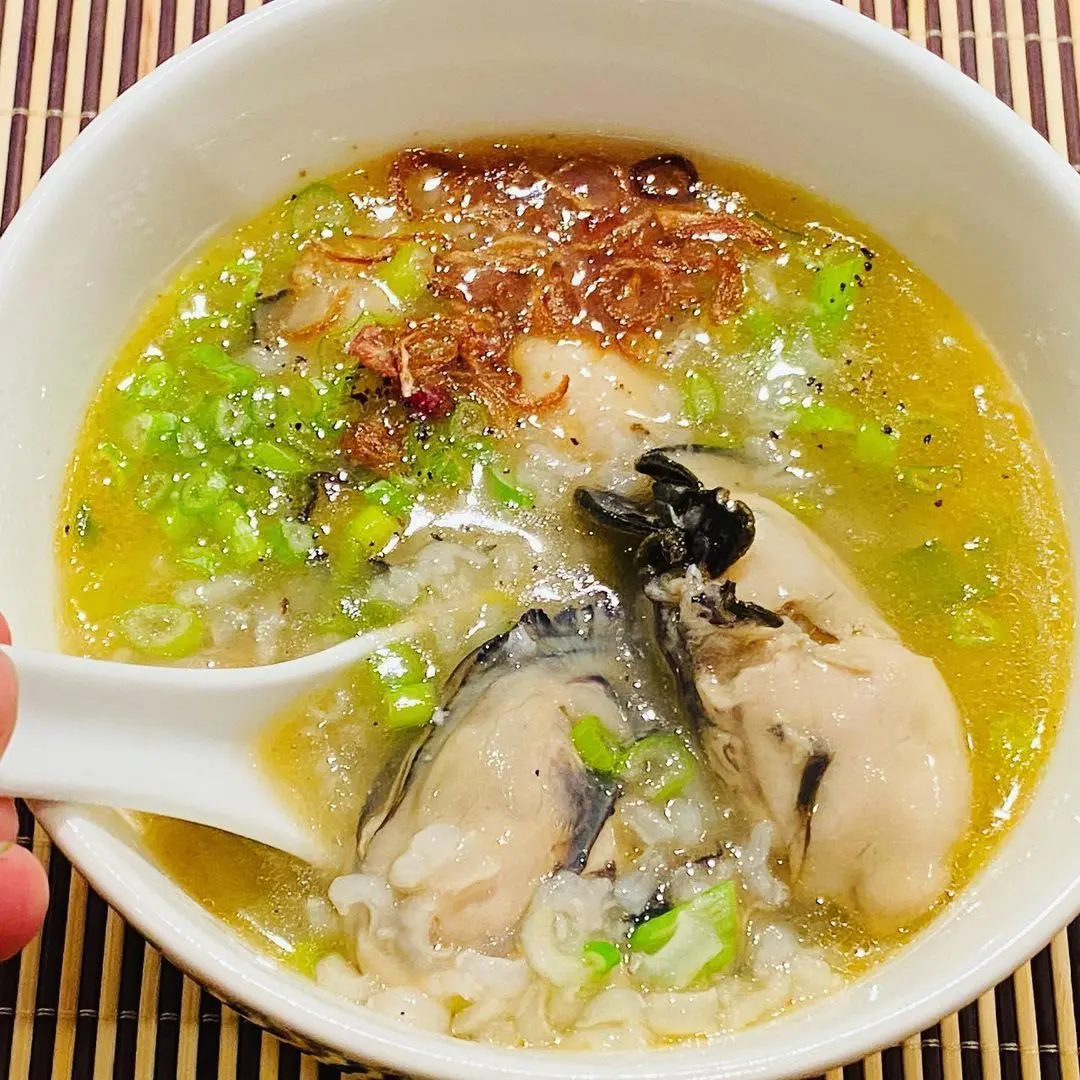 Thưởng thức Cháo hàu Quảng Bình thơm ngon lạ miệng 4