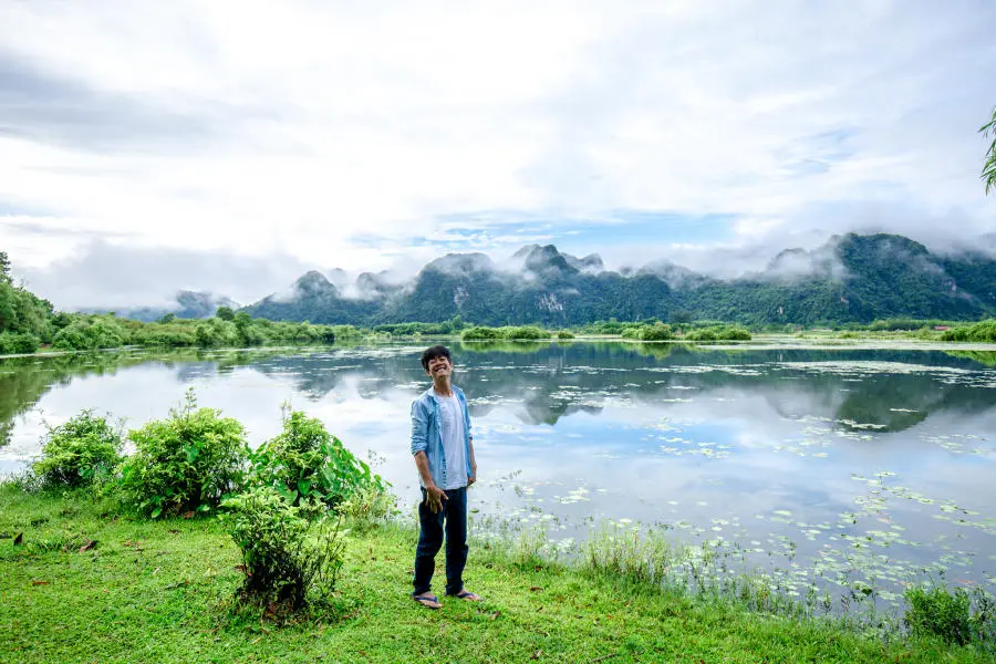Cắm trại b&ecirc;n Hồ Y&ecirc;n Ph&uacute; chi&ecirc;m ngưỡng bức tranh sơn thủy hữu t&igrave;nh 8