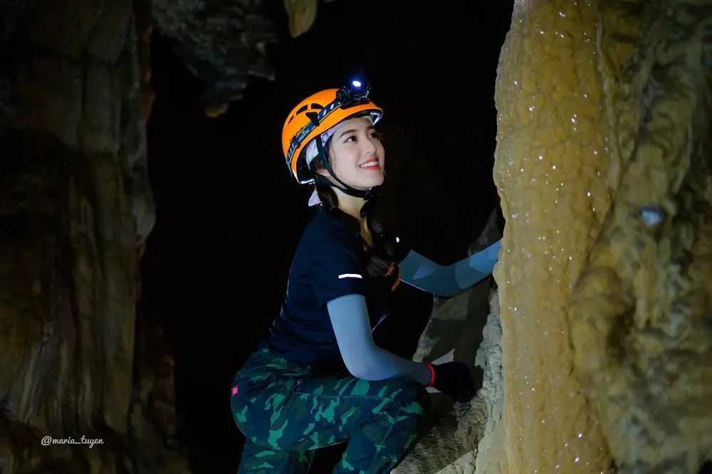 Kh&aacute;m ph&aacute; hang Ch&agrave; L&ograve;i Quảng B&igrave;nh qua những review từ Maria Tuyền 2