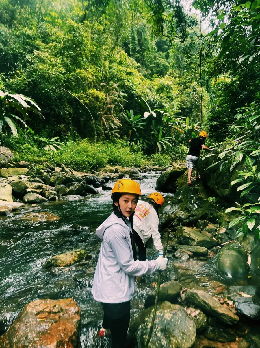 Review cung đường Trekking Quảng Bình vượt qua Thác Dương Cầm tuyệt đẹp 6