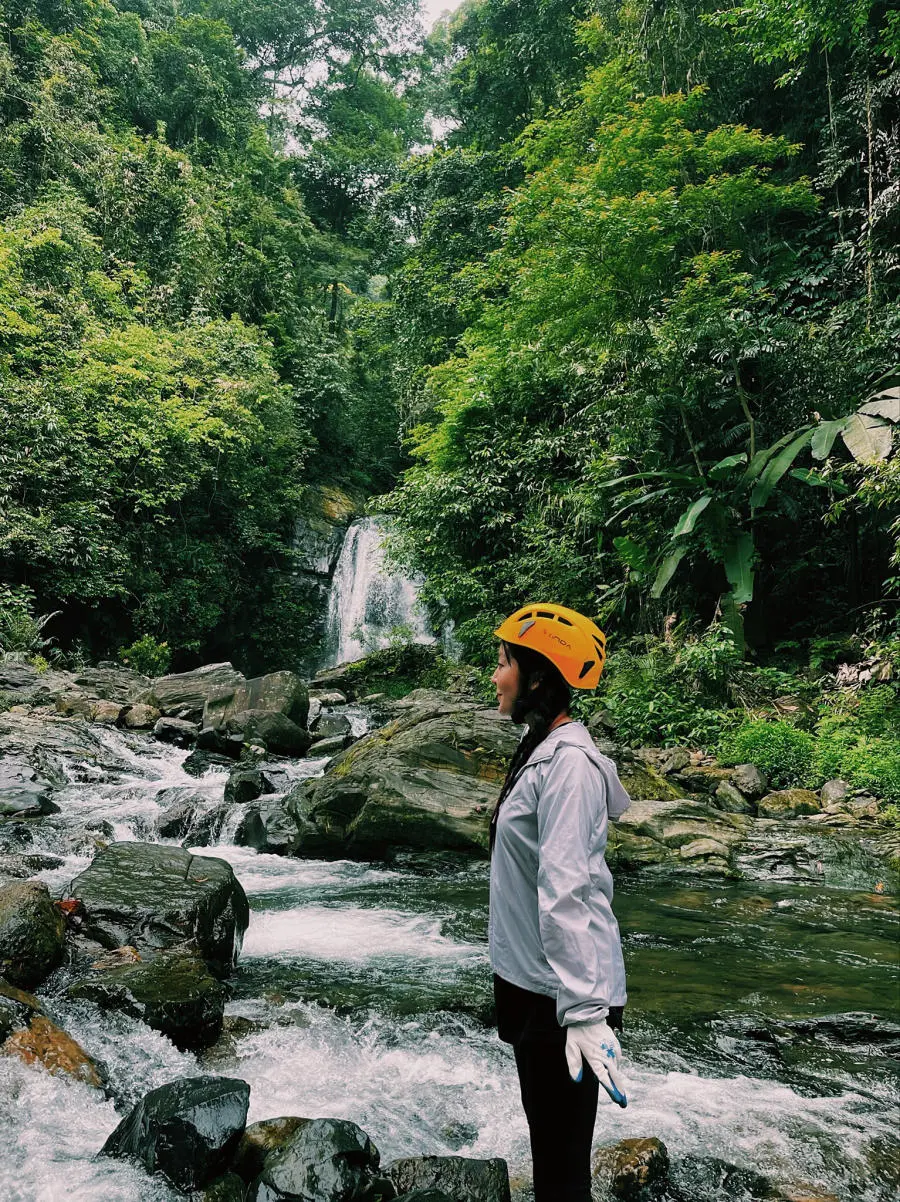 Review cung đường Trekking Quảng Bình vượt qua Thác Dương Cầm tuyệt đẹp 5