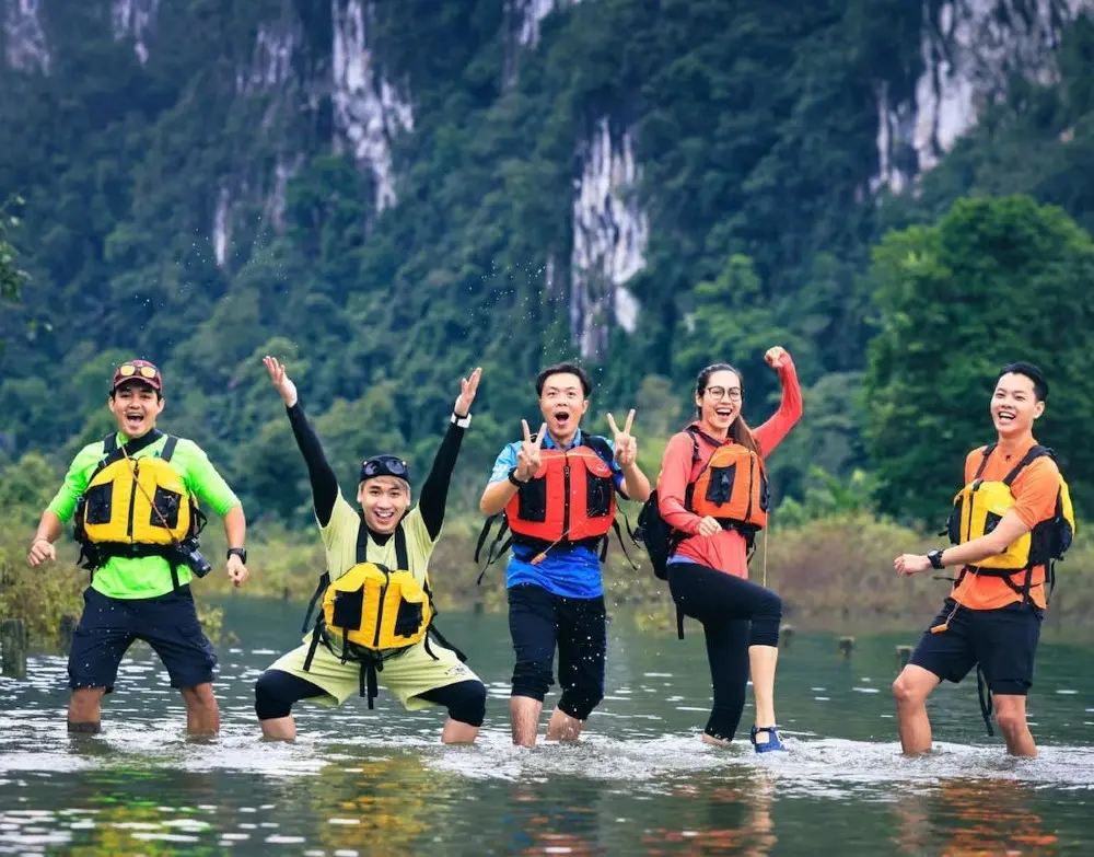 Review Quảng Bình siêu hài hước cùng chàng trai trẻ Huy Cung