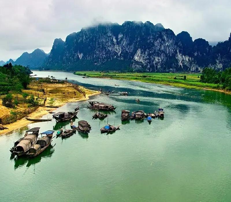 Tham quan Bố Trạch: Thủ phủ hang động kỳ vĩ của Quảng Bình