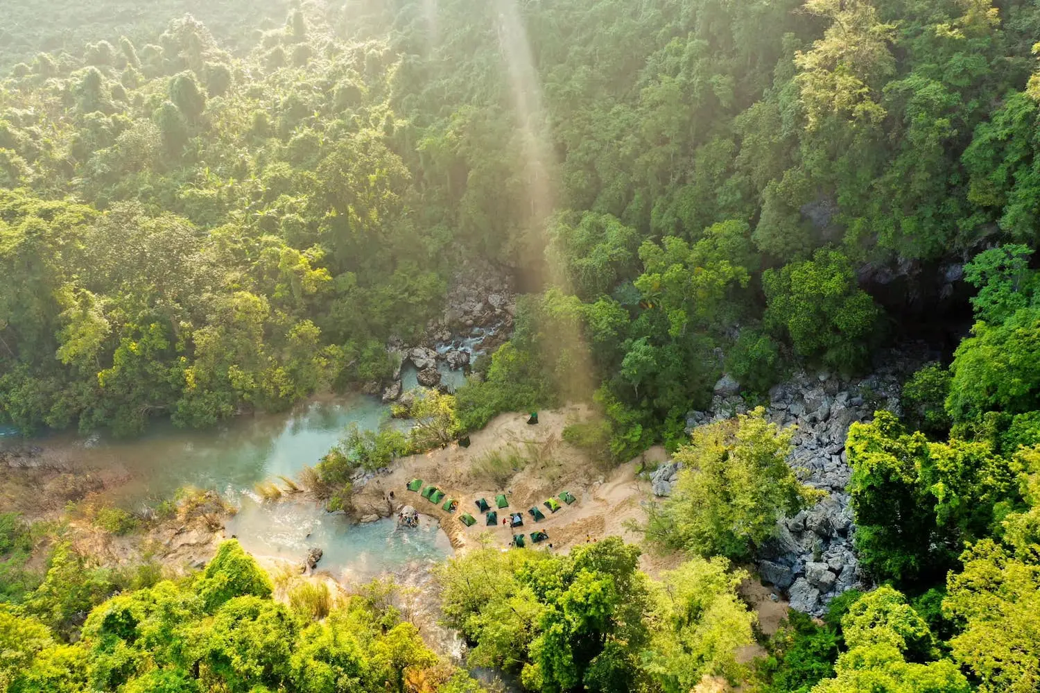 Kinh nghiệm trekking Phong Nha Kẻ B&agrave;ng cho người lần đầu tham gia 9