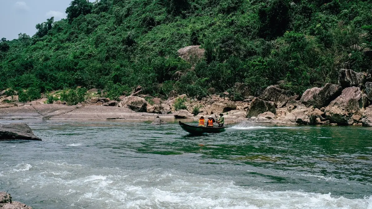 Kinh nghiệm khám phá thác Tam Lu Quảng Bình thật an toàn và thú vị