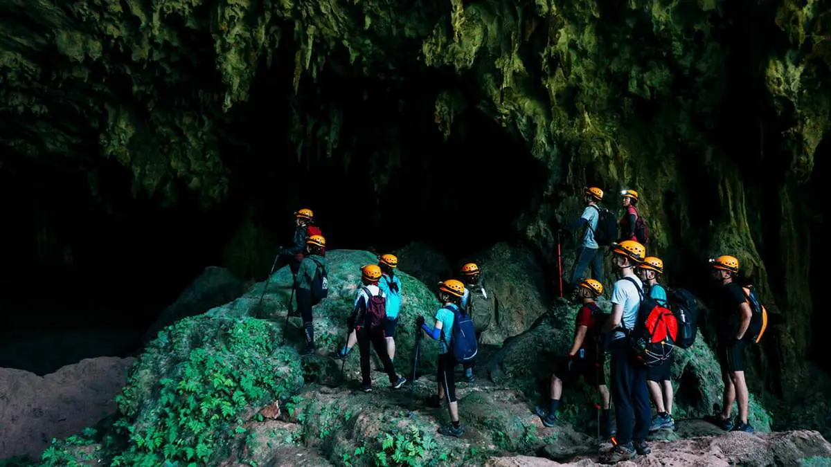 Gợi &yacute; Lịch tr&igrave;nh kh&aacute;m ph&aacute; hang Pygmy Quảng B&igrave;nh 2N1Đ chi tiết 9