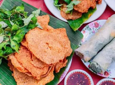 Ăn gì ở Quy Nhơn và top 18 món ăn hấp dẫn bạn phải thử