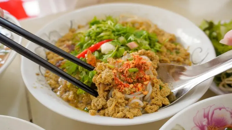 Ăn g&igrave; ở Quy Nhơn, bỏ t&uacute;i checklist 12 m&oacute;n ngon đặc sản 4