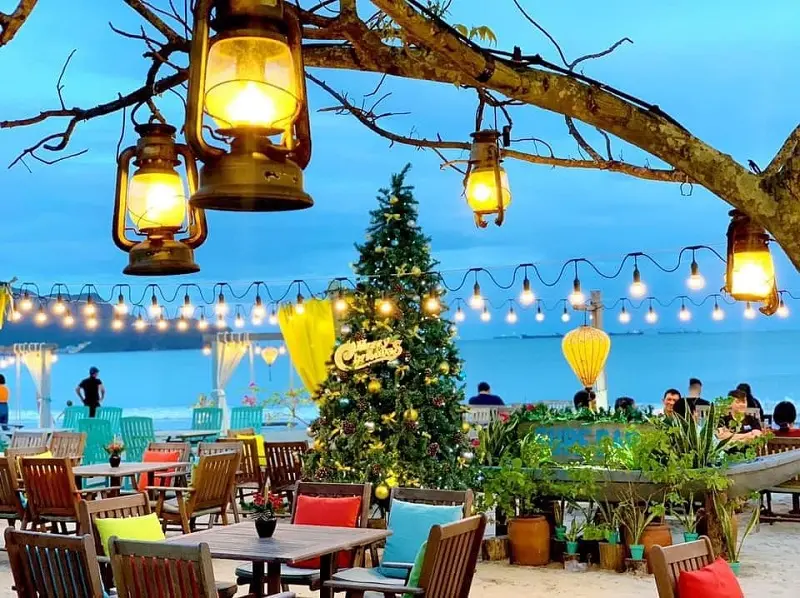 Surf Bar Quy Nhơn view biển gọi ngắm hoàng hôn tuyệt đỉnh 3