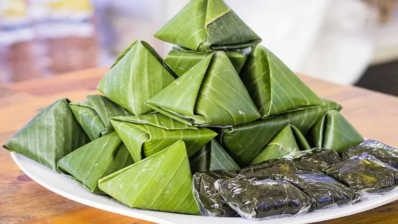 Thưởng thức b&aacute;nh &iacute;t l&aacute; gai B&igrave;nh Định với c&ocirc;ng thức 3 bước đơn giản 3