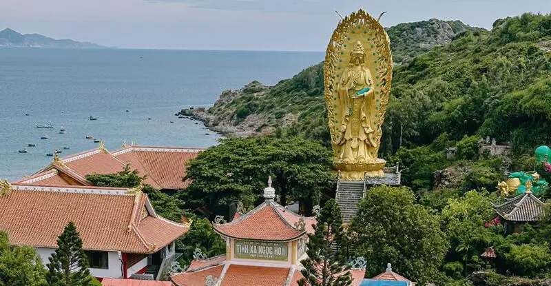 Kỳ Co Eo Gi&oacute;: Thi&ecirc;n đường biển rực rỡ m&agrave;u ti&ecirc;n cảnh 8