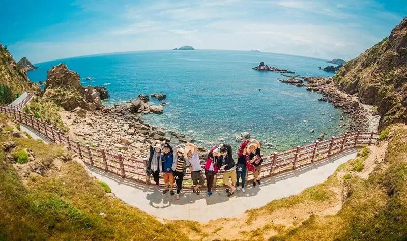 Kỳ Co Eo Gi&oacute;: Thi&ecirc;n đường biển rực rỡ m&agrave;u ti&ecirc;n cảnh 5