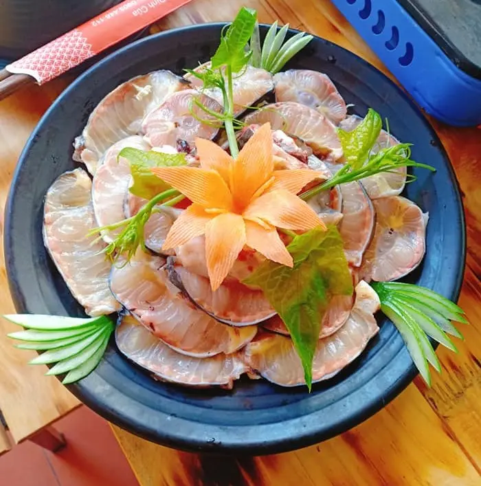 Lẩu nướng Hoa Phượng Sapa - C&ugrave;ng ph&aacute; đảo qu&aacute;n ngon h&uacute;t kh&aacute;ch rần rần 14