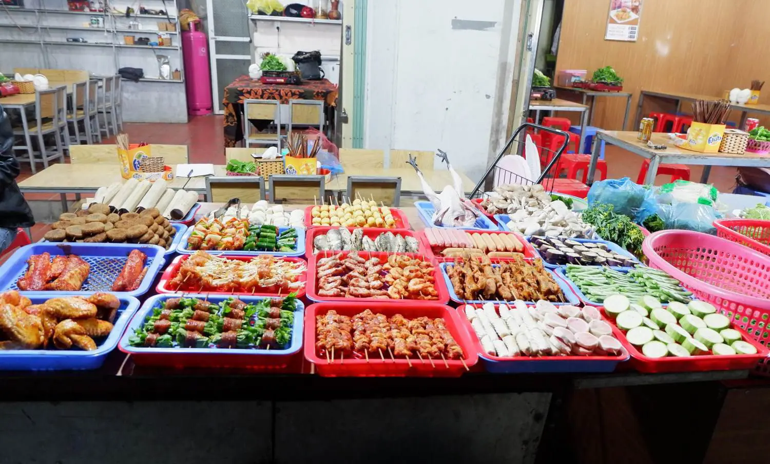 Lẩu nướng Hoa Phượng Sapa - C&ugrave;ng ph&aacute; đảo qu&aacute;n ngon h&uacute;t kh&aacute;ch rần rần 6