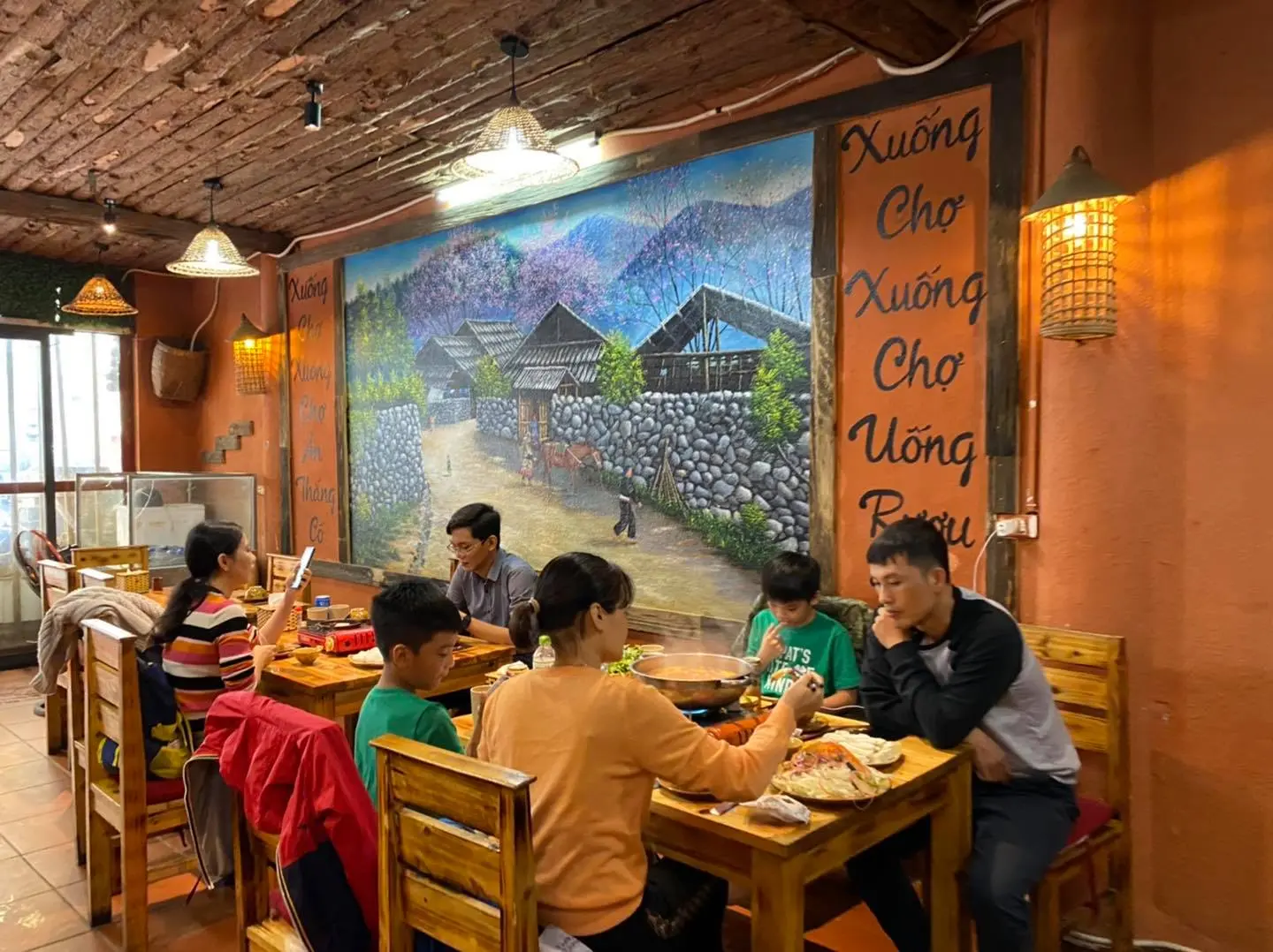Nhà hàng A Phủ Sapa - Nơi hội tụ tinh hoa ẩm thực Tây Bắc 4