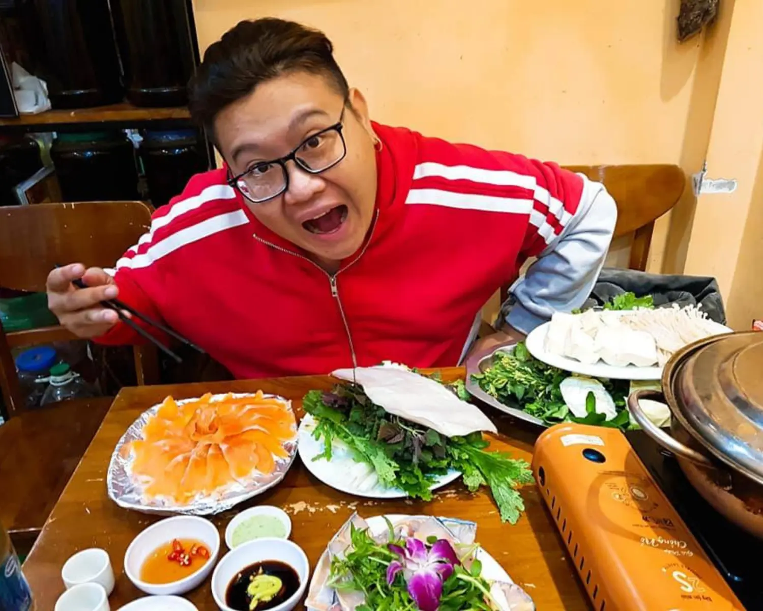 Nh&agrave; h&agrave;ng Hải L&acirc;m - Trải nghiệm thi&ecirc;n đường ẩm thực ngất ng&acirc;y tại Sapa 20