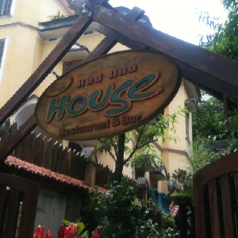 Red Dzao House Restaurant - Thưởng thức món ngon tại vùng núi thị trấn Sapa 3