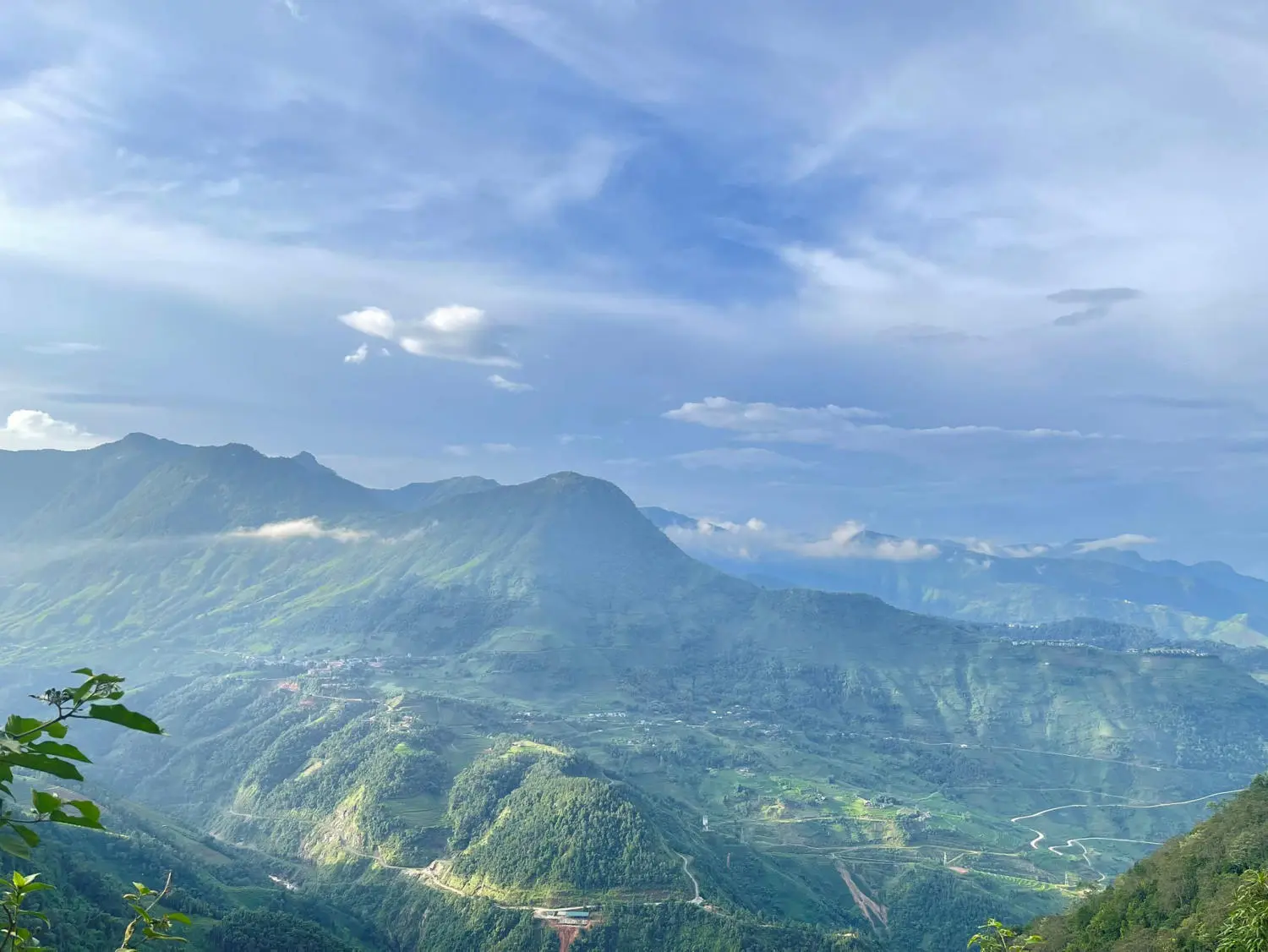 C&oacute; một Thủy điện S&eacute;o Chong H&ocirc; đẹp b&igrave;nh dị giữa l&ograve;ng Sapa 3