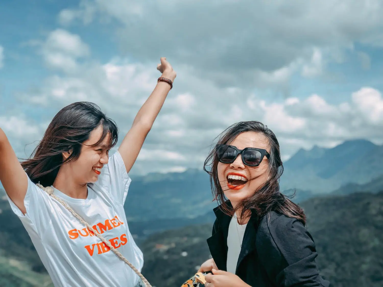 C&ugrave;ng hội bạn th&acirc;n Review Sapa v&agrave; lưu giữ thanh xu&acirc;n qua từng bức ảnh 4