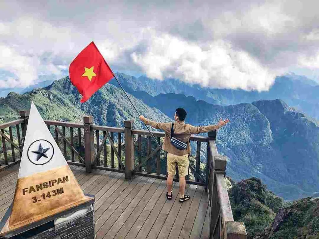 Điên đảo trước vẻ đẹp hùng vĩ của Fansipan - Phan xi păng nóc nhà Đông Dương 4